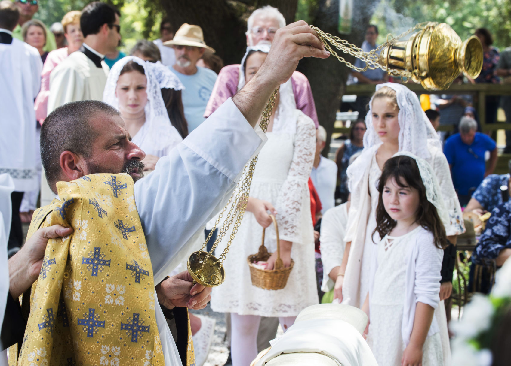 ACA.eucharisticprocession014.081618